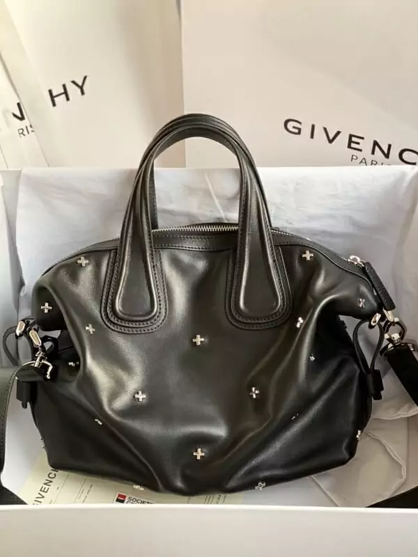 givenchy aaa qualite sac a main  s_100a1aa1